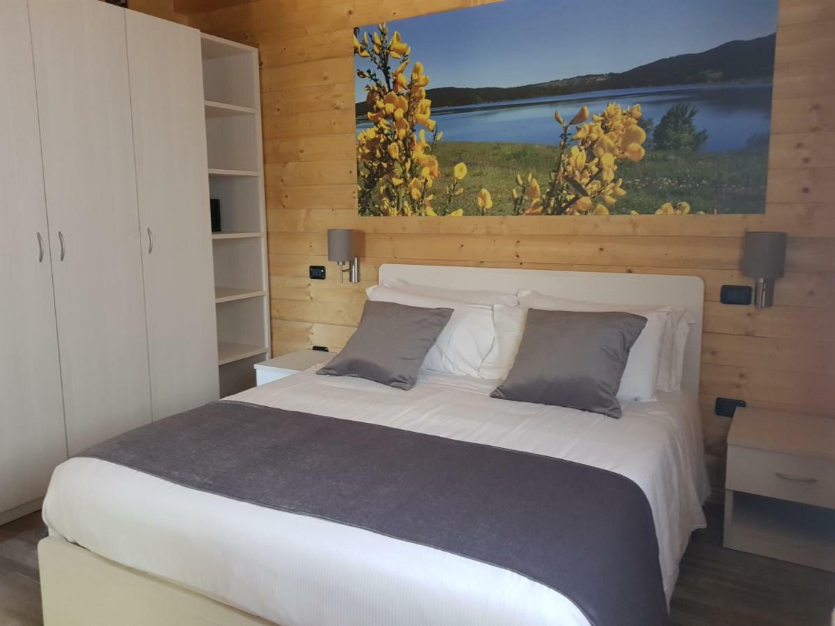 Lorica Suite Lago Exterior foto