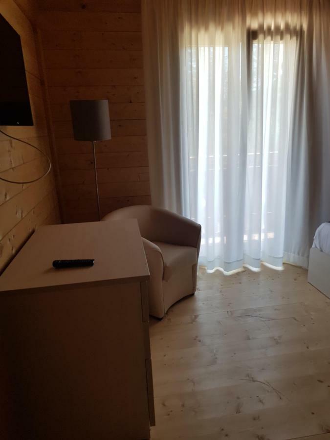 Lorica Suite Lago Exterior foto