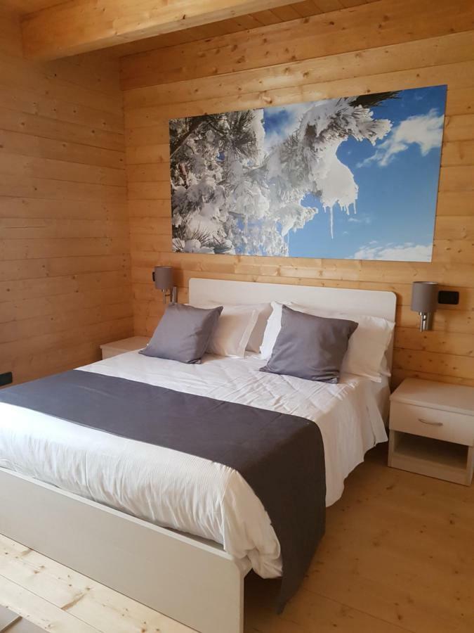 Lorica Suite Lago Exterior foto