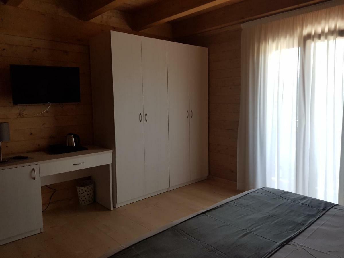 Lorica Suite Lago Exterior foto